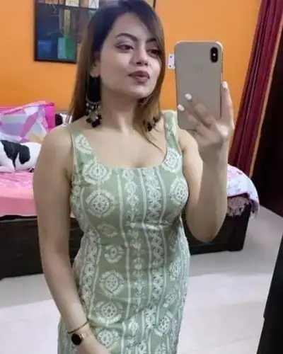 Call Girl in Moirang